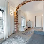 Blue Mermaid Of Pet Friendly - Happy Apartamento Stresa